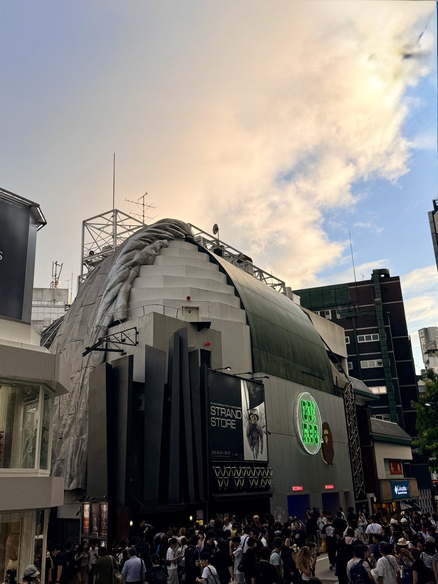 AnRepit's tweet photo. ＊
推し活の記録☺︎

渋谷のライブハウスで夜遊びしてきた

平日の夜だし最初は行くのを躊躇して前日まで悩んでたけど…
うん､思い切って行って大正解だったな♪

楽しい刺激って大事 https://t.co/mvUelyUtc5