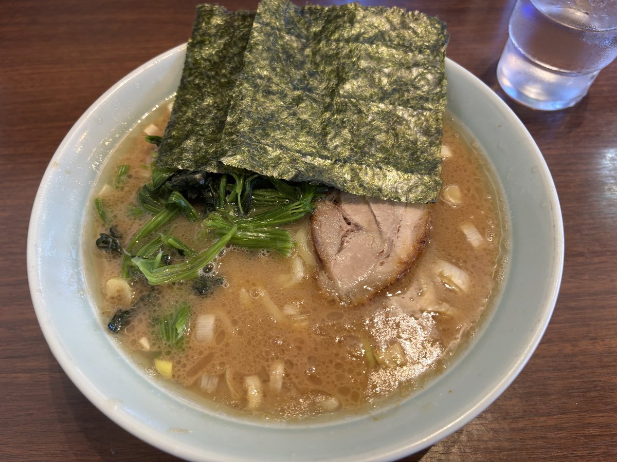 yuta_K9's tweet photo. 金八家
ほうれん草が神　うますぎる https://t.co/7YFqelpie7