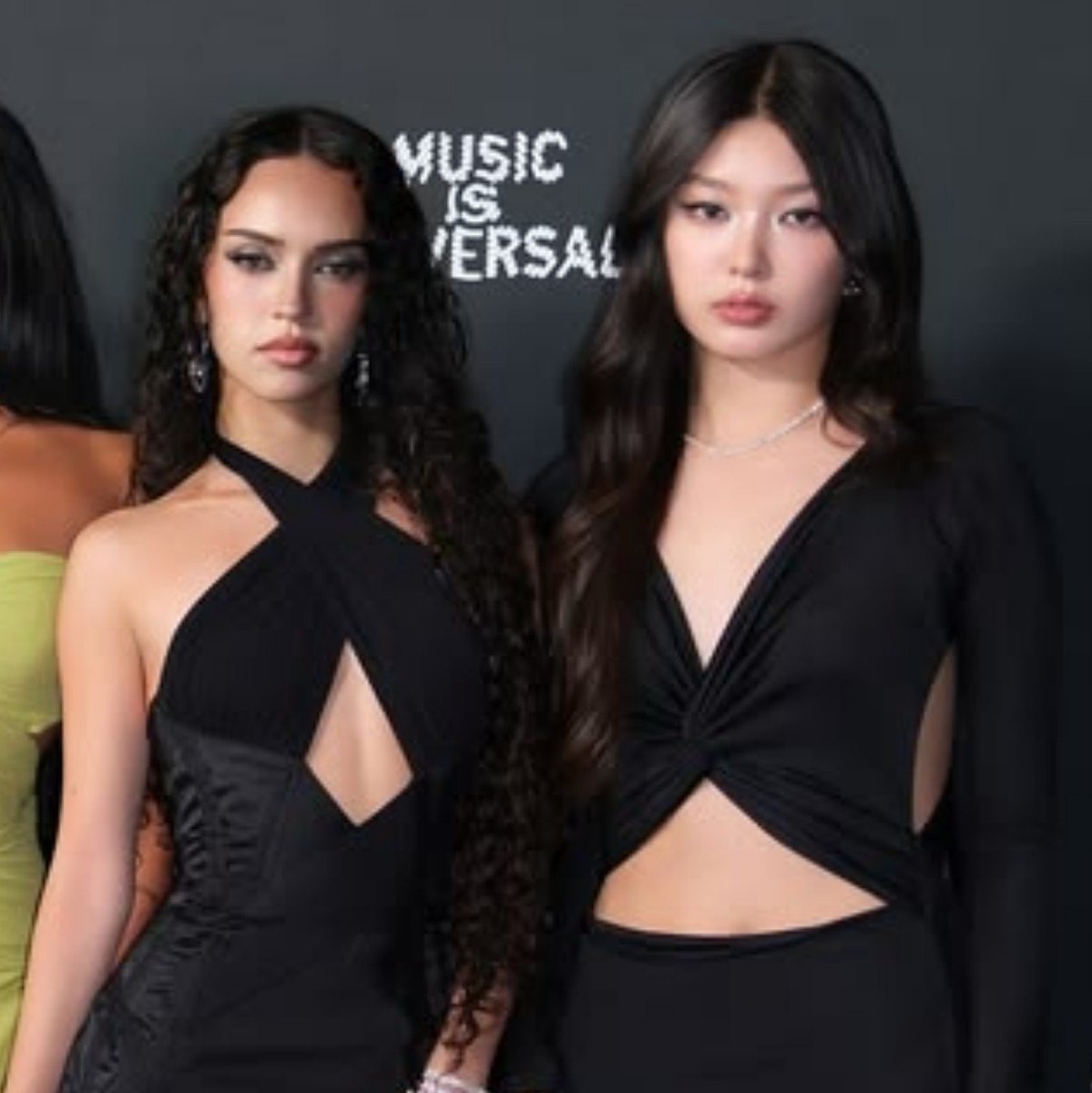 lthobrien's tweet photo. a BIG fan of daniela and yoonchaeʼs insane face cards side by side on the red carpets https://t.co/SFAZa7ofoa