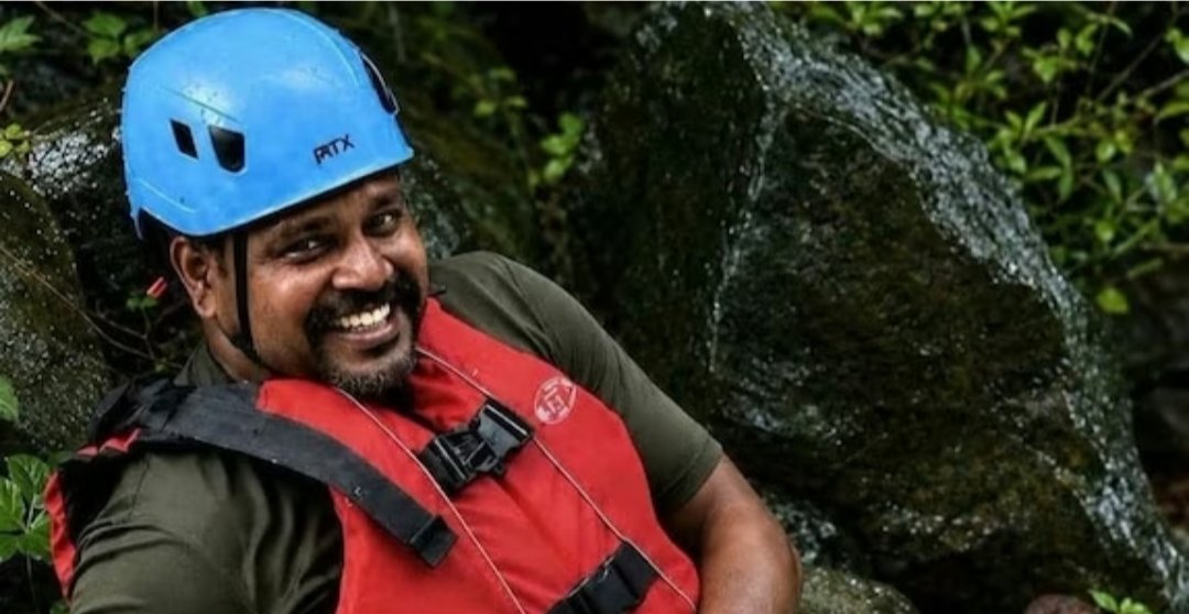 vdsatheesan's tweet photo. The tragic demise of Rajesh, a swimming instructor who lost his life during flood rescue operations, is deeply heartbreaking.

A dedicated responder who previously volunteered during past Kerala floods and the Wayanad disaster, Rajesh gave away his own life jacket to save a drowning person in Kannur’s Pulingome before succumbing to the floodwaters. His ultimate sacrifice and selfless love for humanity will forever be remembered.
Deepest condolences to his family, friends, and loved ones. His courage lives on.
#CMOKerala #RRajesh #Cherupuzha