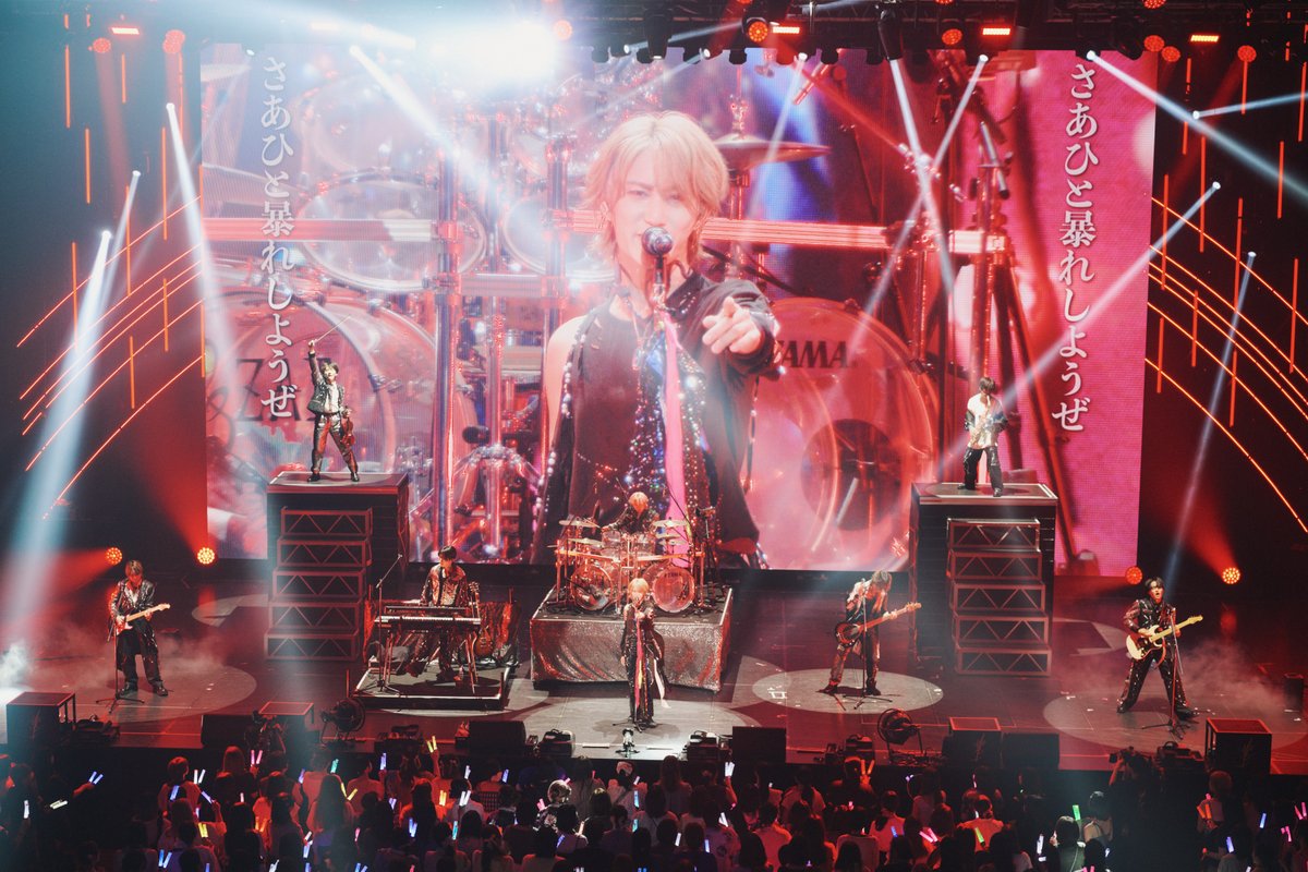 realsoundjp's tweet photo. ███ 特集：B&amp;ZAI ███

🔗https://t.co/5AVDhrPi2I

『B&amp;ZAI LIVE 2026 Summer Beat』完走！
衝動を刻み込む魂と伝統と覚悟の熱演
8人が宿す唯一無二の強みとは一体何なのか？

／
📸撮り下ろしライブ写真はこちら（全11枚）
https://t.co/8YYN3tonAg
＼
#BandZAI @jr_official_X https://t.co/KFoZWsPcSX
