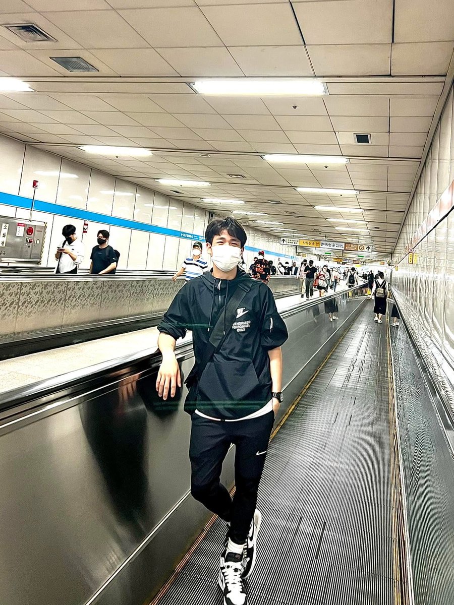uGu47144416's tweet photo. Từ tuần sau mình về Thái Nguyên 
Không biết ở đây có gì vui không nhỉ ? https://t.co/XTnw9B0ja1