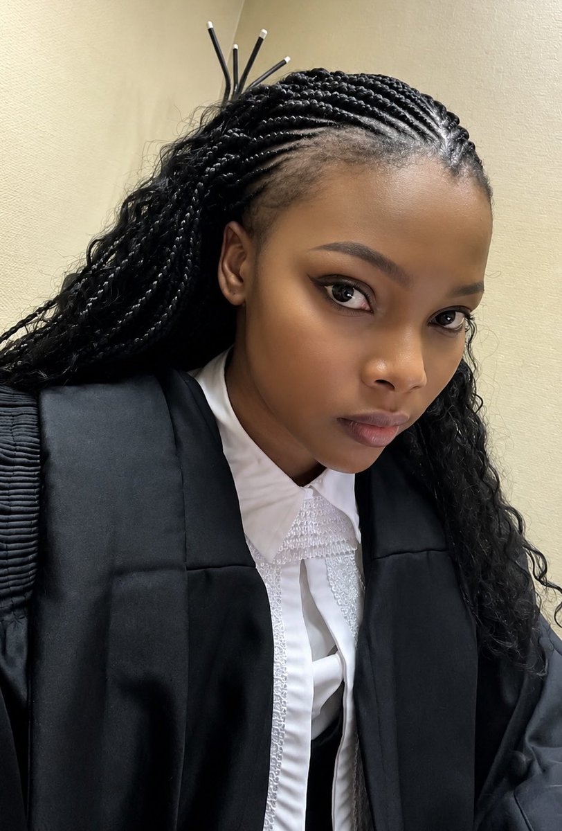 shabangu_r's tweet photo. Adv Shabangu ⚖️🖤🤍 https://t.co/qu21kKOsea