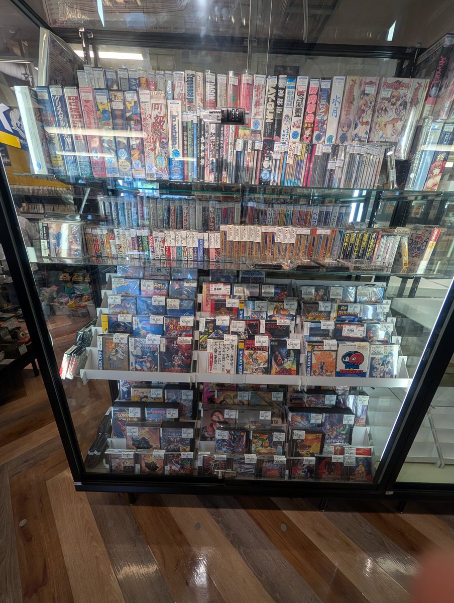 G_Ben76's tweet photo. ハードオフ吉祥寺店は何やら配置替えみたいっすね。　
まだ途中みたいなんで来ようと思っている人は明日以降にしたほうがよさそうです。 https://t.co/hzB4G7Dedd