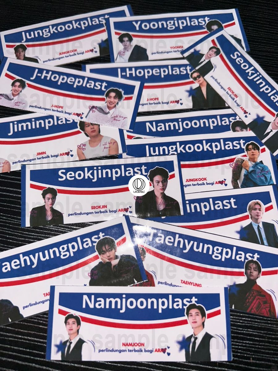 madebyudorable's tweet photo. ⠀
Update Real Pict Produk BTS ARIRANG Freebies Package (MINI Package) :
- Photo Frame Keychain
- BTSPlast (First Aid Bandages)
⠀ https://t.co/bxDxoLPGiN