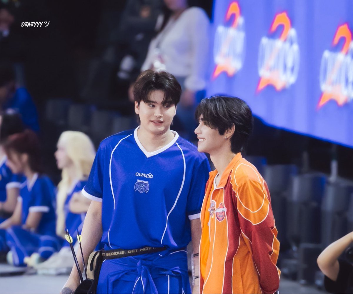 imnotbutterr's tweet photo. อยากสูง 187 ผมก็อยากมองจ๋าจากมุมนี้บ้าง https://t.co/hhhomAwSOA