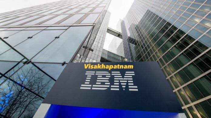 AndhraCommunity's tweet photo. 🚨 IBM resumes operations in Visakhapatnam today!

The new IBM centre was inaugurated by Andhra Pradesh IT Minister Nara Lokesh, marking the global technology major’s return to Vizag after nearly six years.

The facility is expected to begin with 500+ professionals, strengthening the city’s IT services, employment and global technology ecosystem. 

#IBM #Visakhapatnam #Vizag #AndhraPradesh #InformationTechnology #InvestInAP