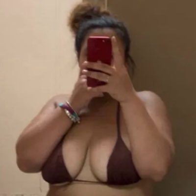 rosebyshay's tweet photo. #NewProfilePic https://t.co/XFka3pfSOB