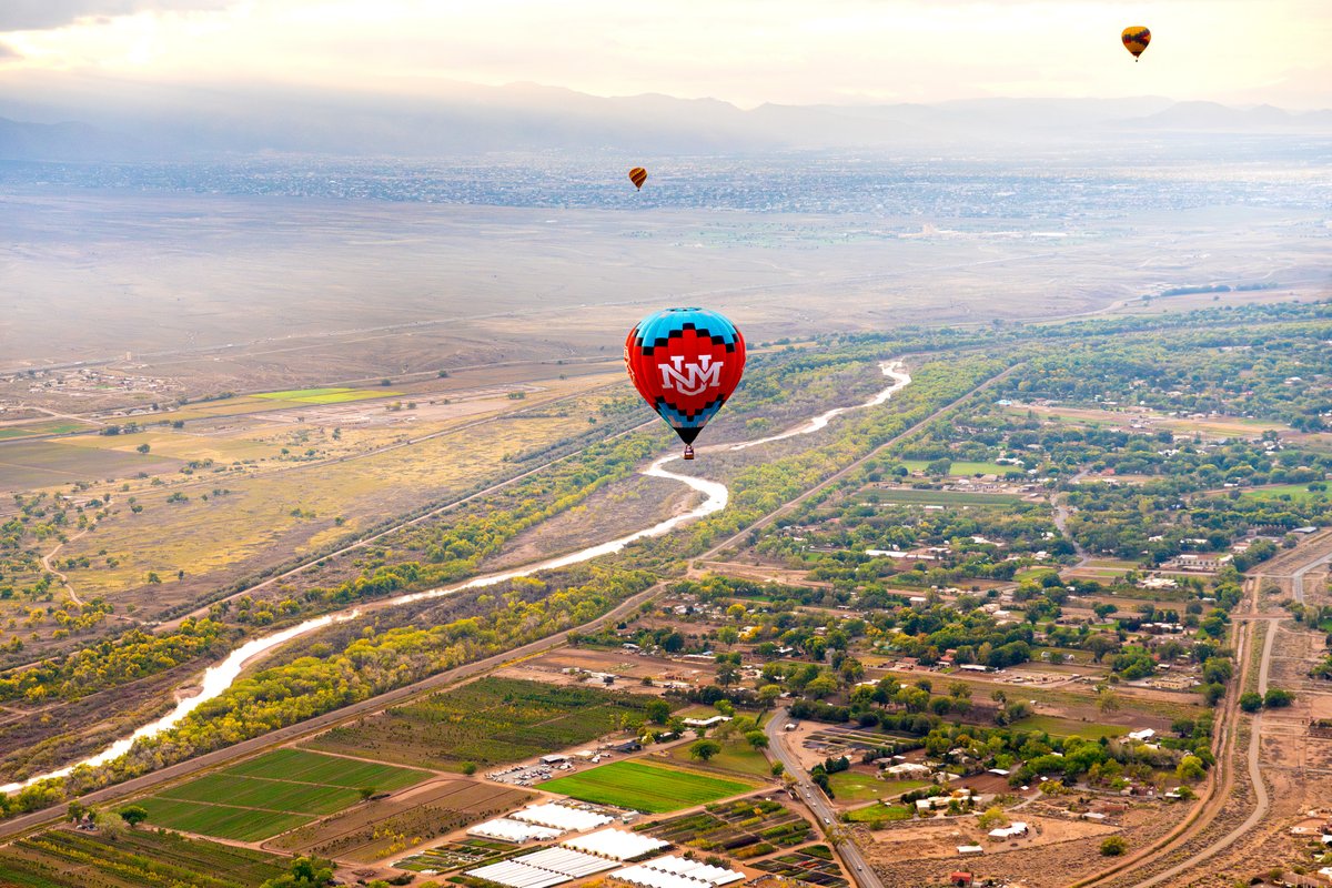 UNM's tweet photo. Only two months until we can experience this again 🎈 https://t.co/HR7adt85wU