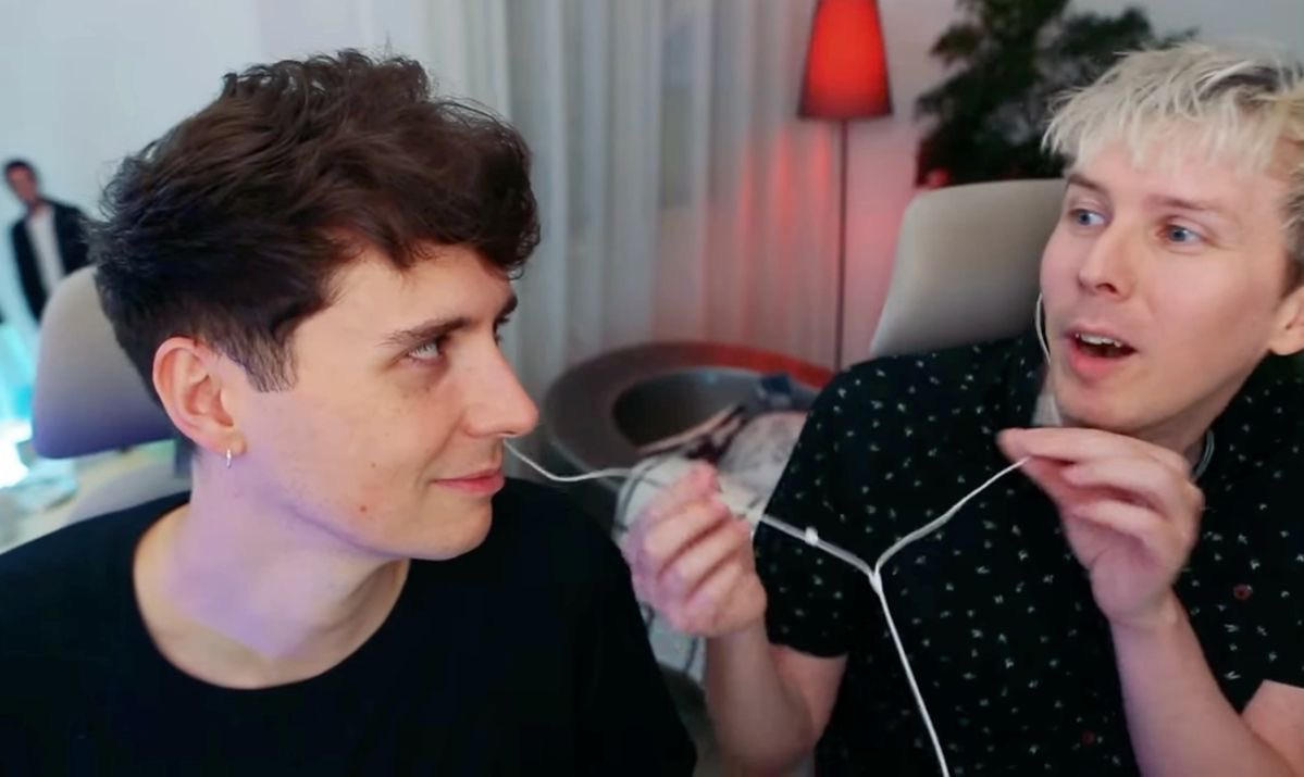 heartinofs's tweet photo. miamilo x dan and phil https://t.co/KKCnajFF3A