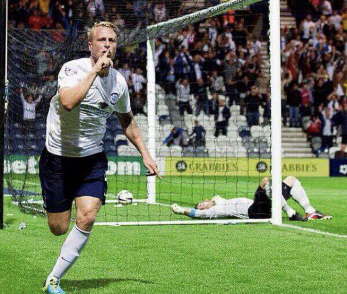 marshyphil76's tweet photo. Happy Super Tommy Clarke day to all who celebrate 🙌🏻 #pnefc https://t.co/i9R47jX7Yh