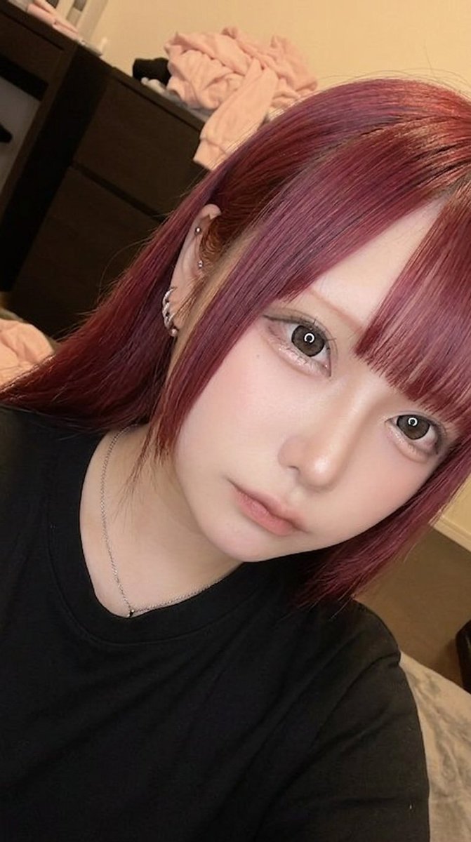 starry_eri's tweet photo. 【彼氏募集】赤髪ロングです❤️
最近寂しさが限界…
優しく甘えさせてくれる彼氏が欲しい😭

・甘えん坊
・やきもち焼き
・毎日連絡希望
・まったり家デート派

この赤髪を「かわいい」「似合ってる」って褒めてくれる人優遇❤️
真剣に長く付き合いたいです。

気軽にDM待ってます♪
#彼氏募集中 #出会い https://t.co/nNR74ZqKWU