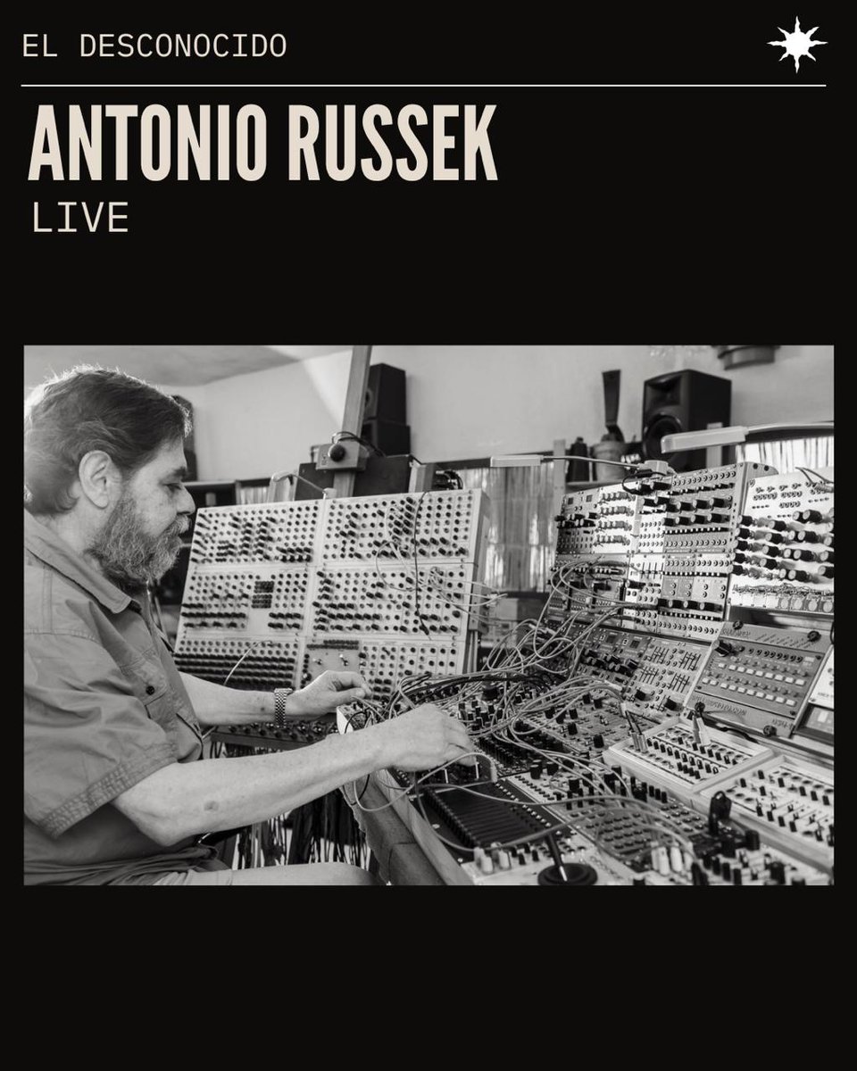 OTONOspace's tweet photo. Continúan los Takeovers de OTONO en #ElDesconocido, esa vez con una sesión especial con Antonio Russek en vivo y la escucha de un material de
@LeylandKirby aka The Caretaker.

 —Miércoles 5 de Agosto, 7pm
@ Orizaba #76, Roma CDMX
Entrada libre https://t.co/9mYgG4MkmO