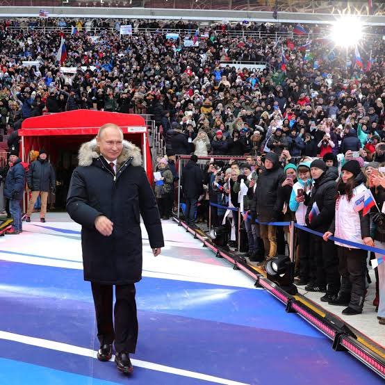 LevantWire's tweet photo. DO YOU SUPORT AND LIKE VLADIMIR PUTIN...?

YES OR NO https://t.co/zGZJB6fol1