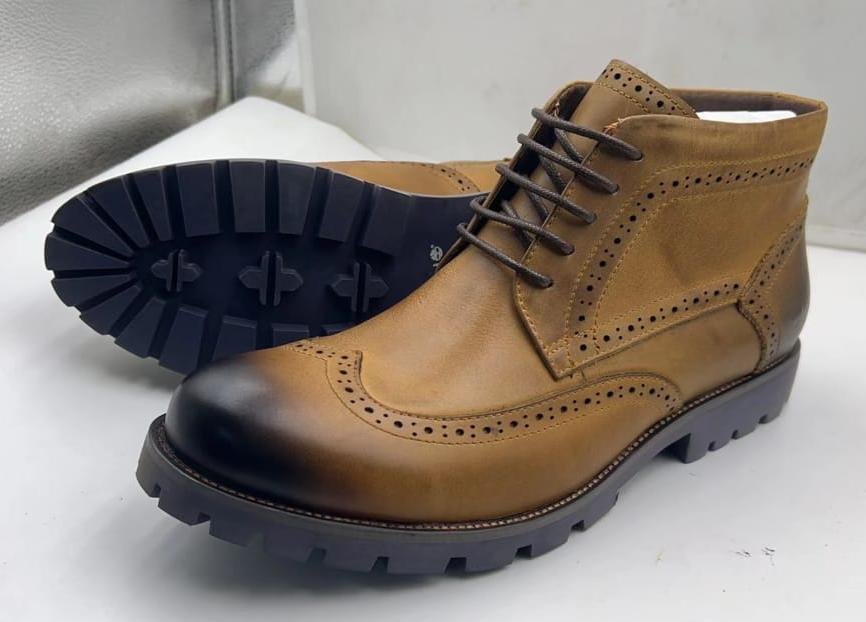 shoeshubplug254's tweet photo. Quality leather boots Ksh 4500 size 40-45 WhatsApp 0706570452 we deliver country wide 

#We proceed...
#ThePotencyOfTheBlood
#RejectionDisolution
Kenyatta 3rd term
#VillageEldersEmpowered 
sifuna sugar daddy 
#RevivalOfTheEndTimes 
Ruto Delivers https://t.co/hqWO5scxvY