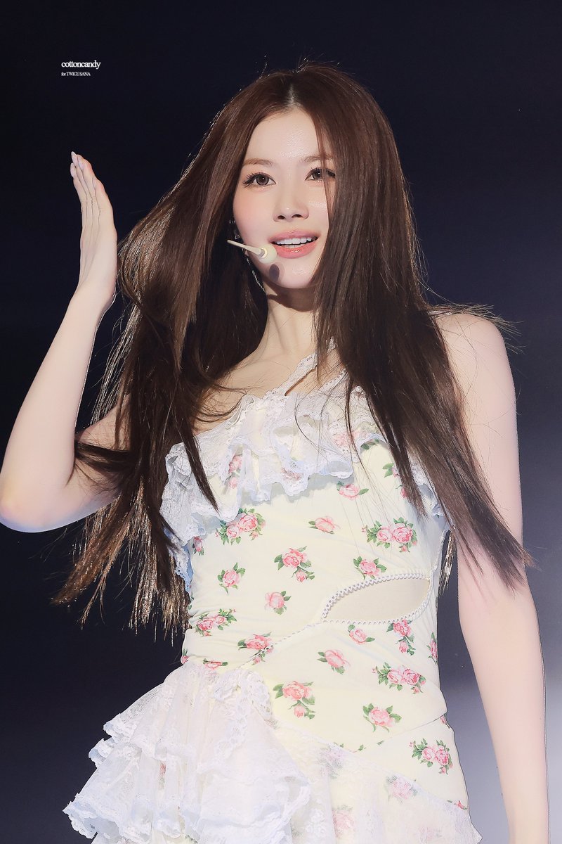 sanacottoncandy's tweet photo. 260711

🌼

#트와이스 #TWICE #사나 #SANA #サナ https://t.co/qA49bLveWx