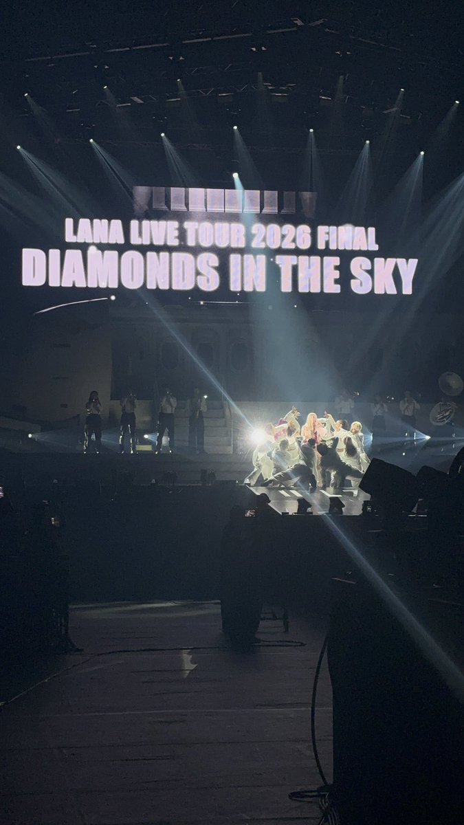 toratora_0615's tweet photo. 2026.08.04
📍代々木第一体育館
Diamonds in the sky

客演なしでやり切るLANAかっこよかった！
席も近くで見れて幸せだった🫶

#LANA  
#ラナダイアモンズインザスカイ https://t.co/5M4oghqikc
