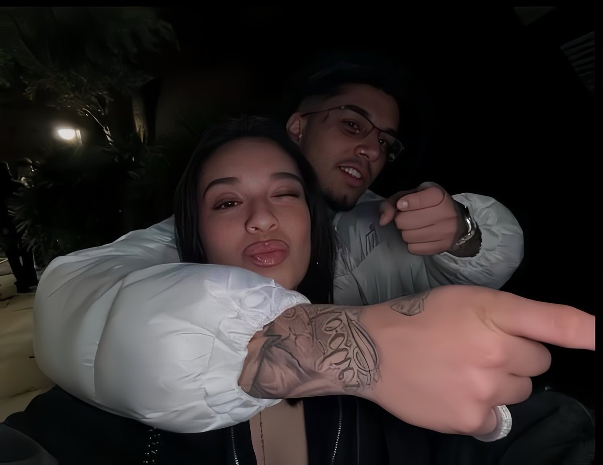 V7IGH's tweet photo. hoje é o seu dia, mas, se eu pudesse fazer um pedido, seria para que a vida retribuísse pelo menos um pouco de tudo o que você faz por quem ama. feliz aniversário, meu anjo. que este seja apenas o começo do ano mais bonito da sua vida. https://t.co/SzmDnDf3Fs
