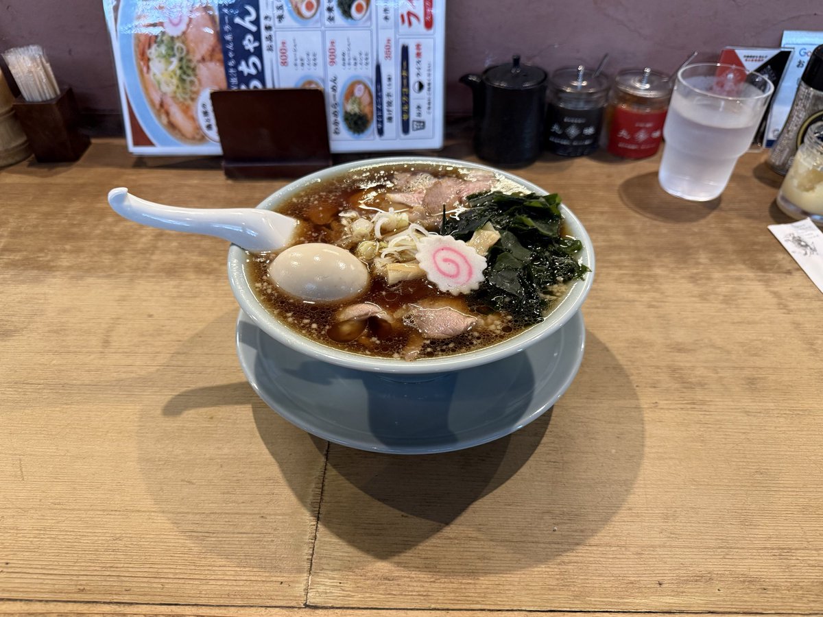 abahouse8338's tweet photo. 全乗せラーメン
 #沖縄ラーメン
 #ひろちゃん
 #あしどり泉崎 https://t.co/4I8uB6B6BX