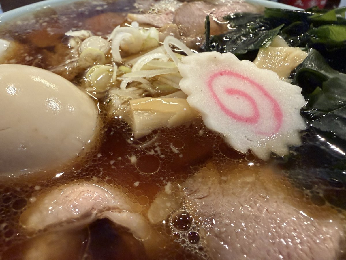 abahouse8338's tweet photo. 全乗せラーメン
 #沖縄ラーメン
 #ひろちゃん
 #あしどり泉崎 https://t.co/4I8uB6B6BX