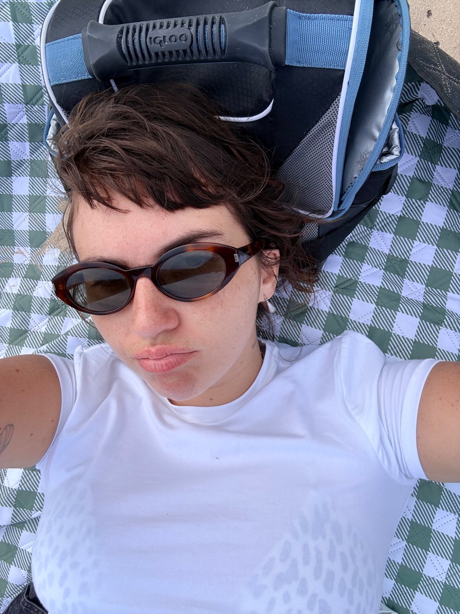 tooooooormenta's tweet photo. lake michigan https://t.co/8fCznKhHrB