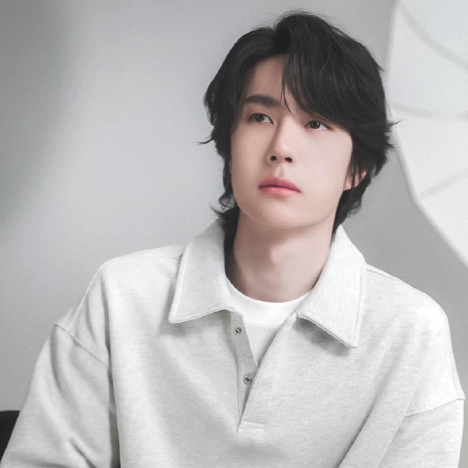 702universe2's tweet photo. Happy Birthday หวังอี้ป๋อ ขอให้มีความสุขในทุกก้าวเดิน บินไปทุกที่ตามใจฝัน จะเป็นลมใต้ปีกให้เสมอนะ 💚🎂

CELEBRATING YIBO DAY
#29yrsWANGYIBO
#WangYibo https://t.co/iyU7zwleIN