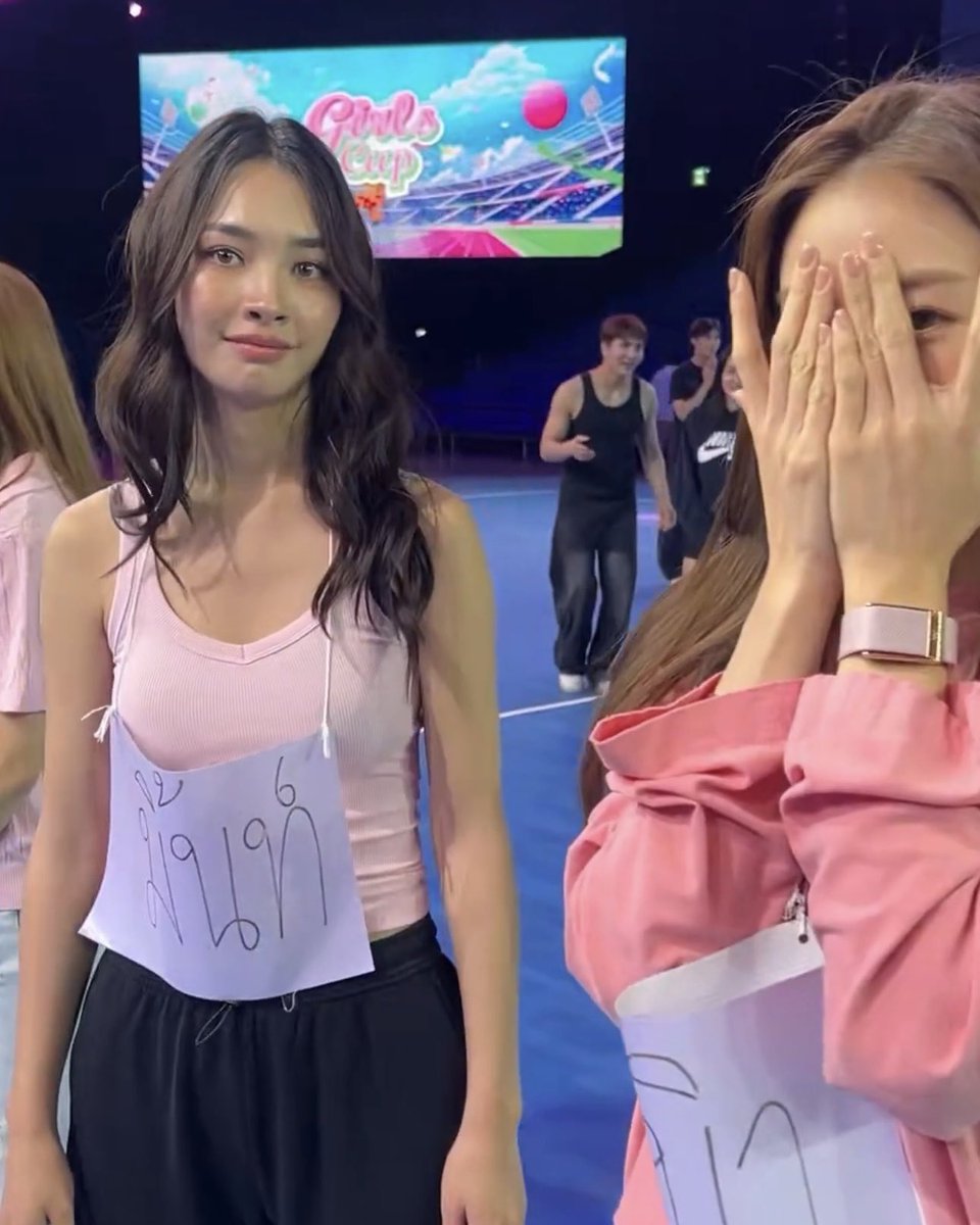ducky_jayoo's tweet photo. แล้วนี่คือ ดุจอัปสร กับ ปานอัปสร 555555555555 https://t.co/tEt3gX2XPX