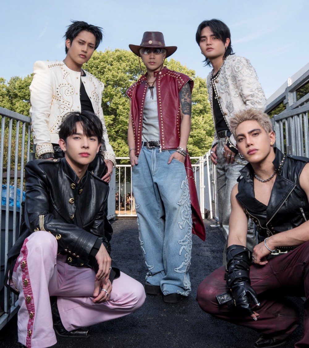 esbibase's tweet photo. BREAKING: SB19’s upcoming Summer Sonic performance at the Pacific Stage in Tokyo will be livestreamed on Japanese streaming service WOWOW On Demand. https://t.co/n4oL8zojth