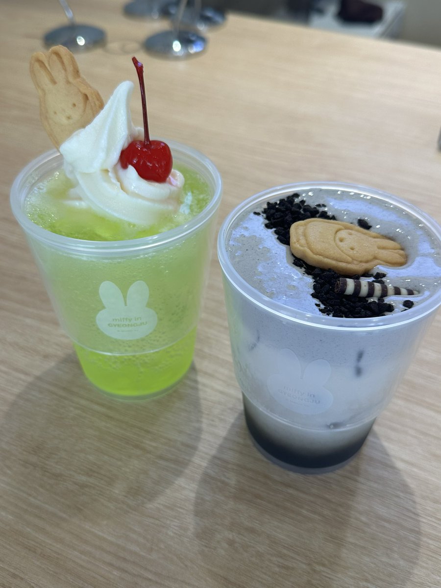 9jikuma's tweet photo. 경주 미피카페 🍦 https://t.co/hyFHtEHicS