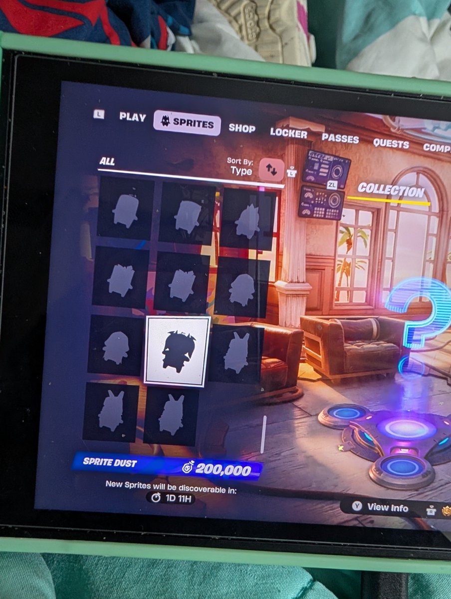 ThingNamedTia's tweet photo. @Fortnite @ironmouse Can we fix this ? https://t.co/wYQtVddLkU