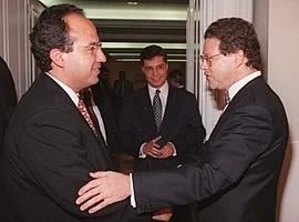 sevillacritico's tweet photo. ¡1.9 MILLONES por dar charlas!

Así era el jugoso negocio de @SergioSarmiento en el sexenio de @FelipeCalderon

Mañana te cuento todos los detalles. No te pierdas. https://t.co/O85f17sQRF