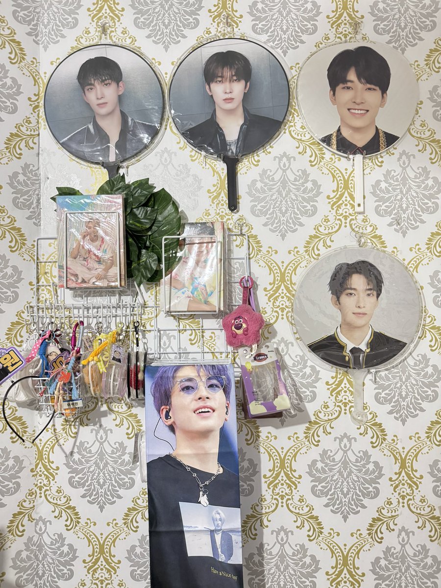 onedayfeels's tweet photo. Gonna miss my room. Back to living away from home again 🥺🥺 https://t.co/dnJJoMeljH