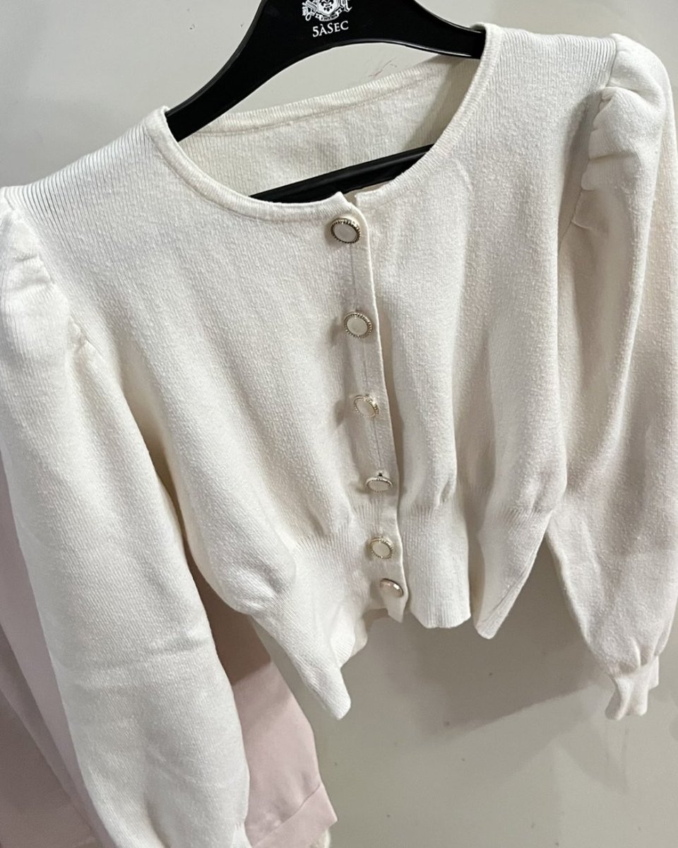prelovedandd's tweet photo. wts preloved blouse, cardigan, bag 
via 🍊
#zonabu
#zonauangㅤ https://t.co/j8dkZcZ822