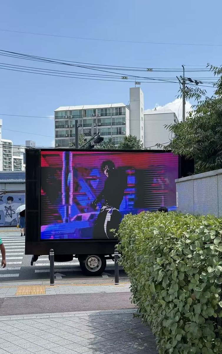 kunkunmin805's tweet photo. hamin呐！All around sm is you

HAPPY 20TH HAMIN DAY
#해피하민데이_나의자전거소년
#20DreamsWithHamin https://t.co/apEOQFSJI0