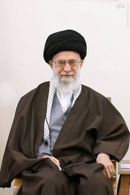khdemolmahdi12's tweet photo. يَـٰٓأَبَانَا ٱسۡتَغۡفِرۡ لَنَا ذُنُوبَنَآ إِنَّا كُنَّا خَٰطِـِٔينَ

خیلی دوستمان داشتی 😭😭
خیلی زحمتان را کشیدی 😭😭
خیلی غصه یمان را خوردی😭😭

بهترین بابای دنیا
ما رو ببخش اگر بچه های خوبی برای شما نبودیم 
😭😭😭😭😭
#حمايت_انقلابى 
#فالوبک https://t.co/WhjQ6z91cB