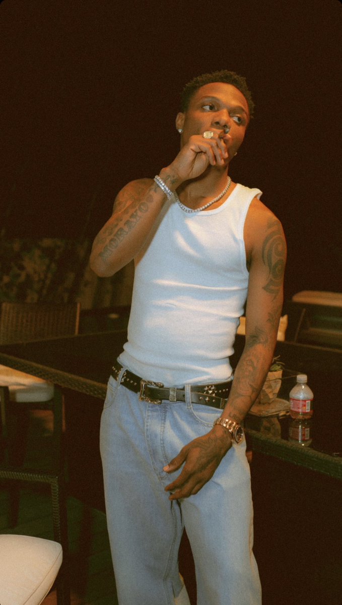 Paraboy_05's tweet photo. @wizkidayo Gimme one drop man 🎶❤️🦅 https://t.co/D5WuUWKXwr