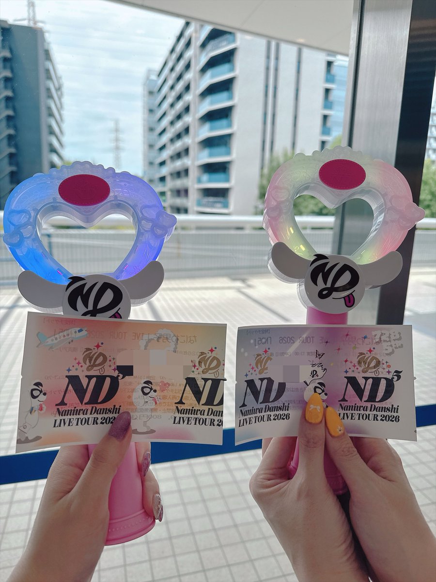 jebikot_'s tweet photo. 今日はなにわこん！！！楽しみ〜！！！！！いってきます🥳 https://t.co/qBCmb88YQq