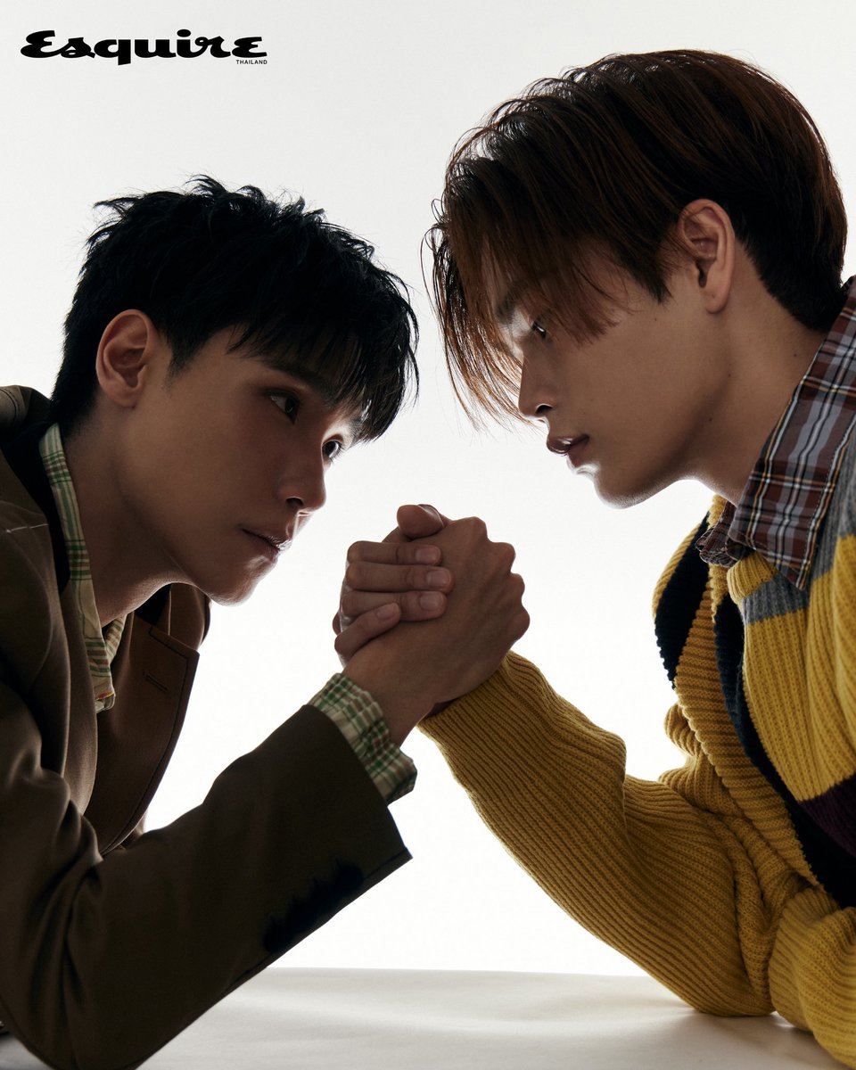 Esquire_Th's tweet photo. เอสไควร์ชวนจูเนียร์ - ปณชัย และมาร์ค - จิรันธนินพูดคุยกับเราในคอลัมน์ Esquire Interview ต้อนรับคอนเสิร์ต JUNIOR MARK SunnyMoon CONCERT ที่กำลังจะเกิดขึ้นในวันที่ 7-9 สิงหาคม ณ ไบเทคไลฟ์ครับ

#EsquireTHAUG26
#EsquireInterview
#JuniorMark
#JuniorMarkSunnyMoonConcert
#ManAtHisBest https://t.co/esqVdckaU0