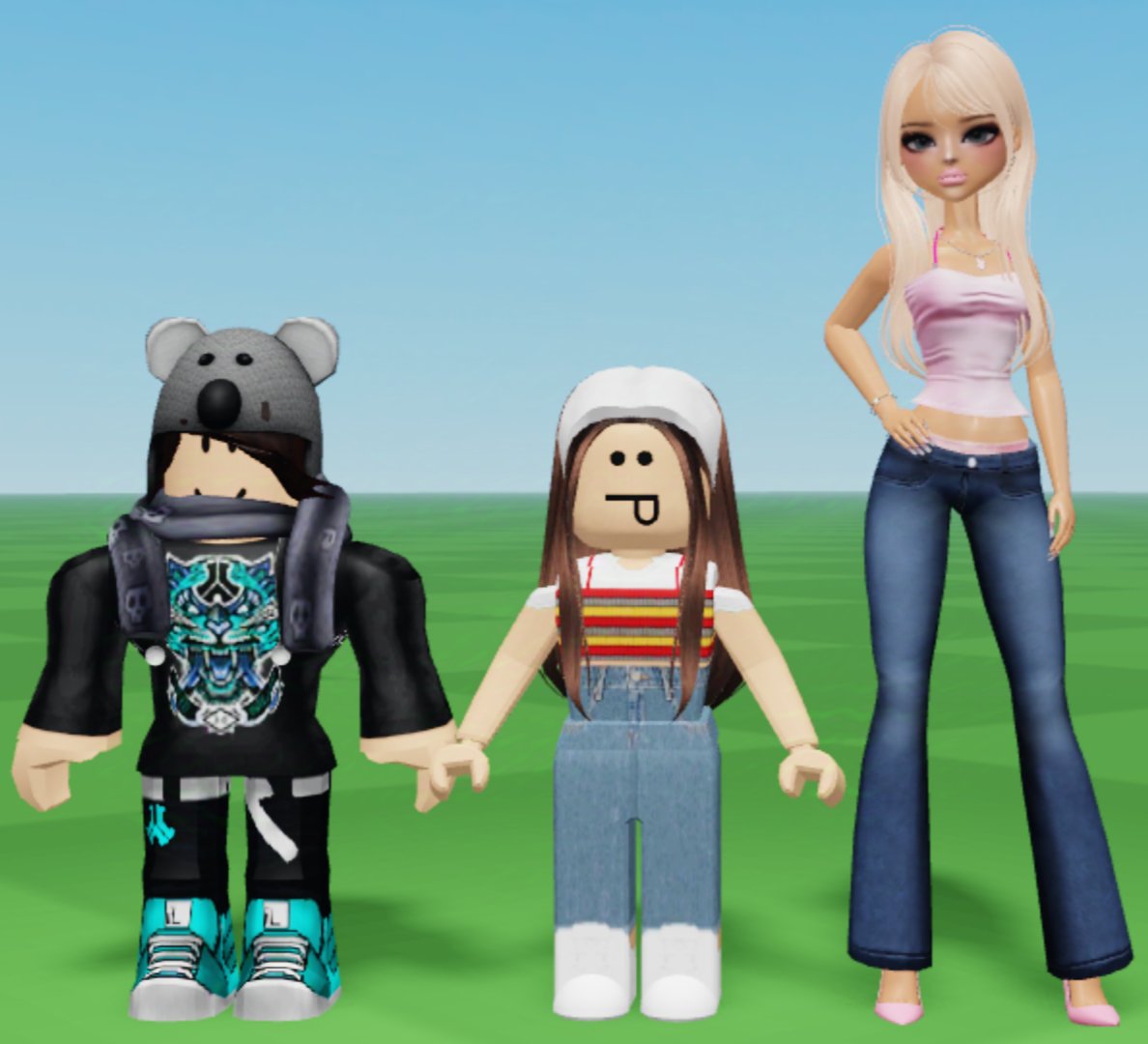hypeb0yy's tweet photo. just noticed how my roblox avatar slowly transitioned into a doll between 2014-2021-2026 https://t.co/V5EJx2xjk6