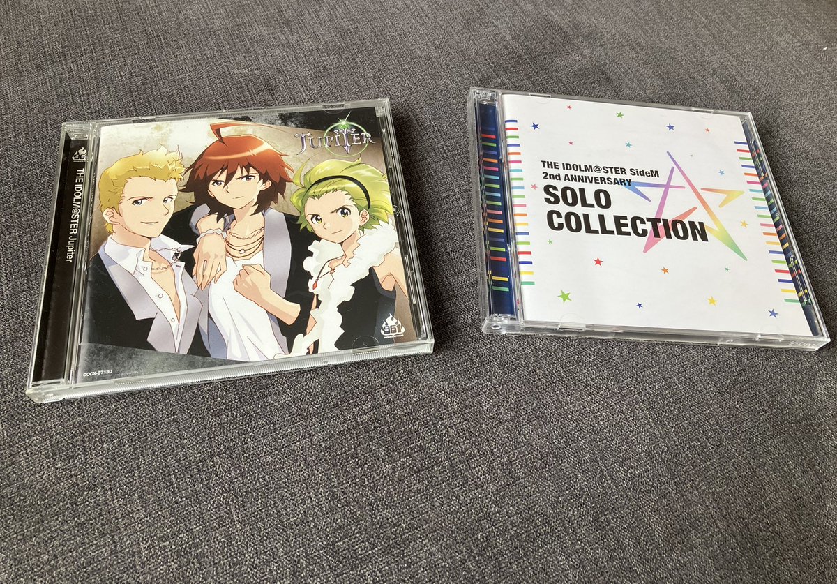 ri_na_723's tweet photo. 初めてのソロコレとあの幻の961時代のジュピのCDを手に入れた！！！！
夜聞くぞ！！！！
ソロコレはりーどりとgloria momentとour songが聞きたかったのです https://t.co/uSSfuFaw1D