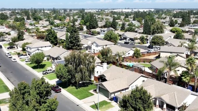 SoftGlowBelle's tweet photo. Salida in California's Central Valley, between Modesto and Stockton, is home to tasty restaurants, shopping options, and plenty of small town charm. https://t.co/2CJN0peDvi