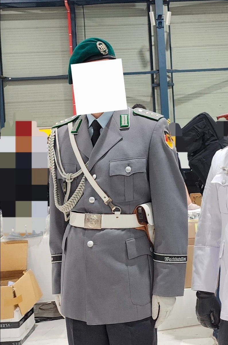 Ta152H_'s tweet photo. Hauptmann der Wachbataillon/Bundeswehr Heer

독일 연방군 육군 근위대 대위

여러모로 아끼는 수집품입니다
메인 OC '빌헬미나'의 설정이 완전히 정립된 기반 https://t.co/DoGlwUsJ83