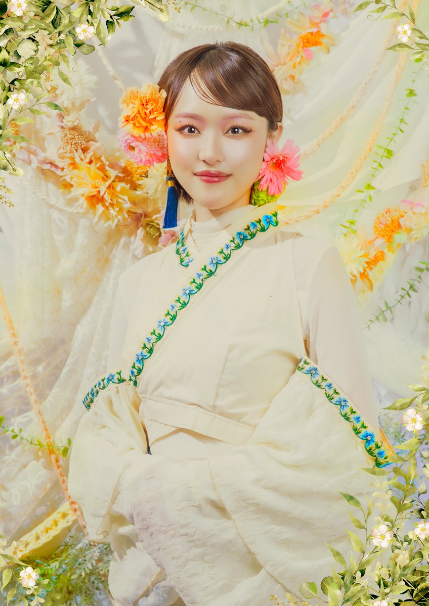 CMSstage's tweet photo. ||◤　キャラクタービジュアル公開　 ◢||

Casual Meets Shakespeare
『Romeo and Juliet OC』

ジュリエットO／#黒川桃花
@ozuozuozu12
ジュリエットC／#笹森裕貴
@0621Hiro0621

🌼 公演情報
https://t.co/K36pdBykN5

#ロミジュリOC https://t.co/0SUvEpnLem