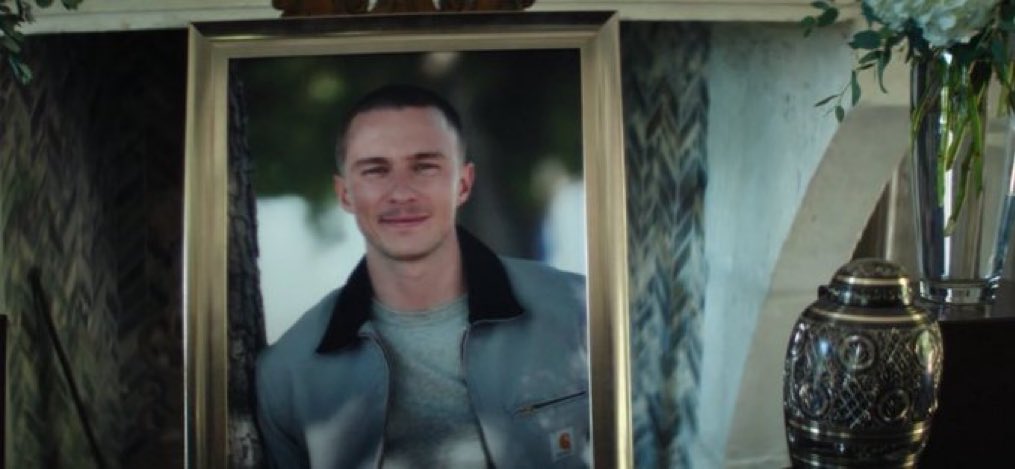 wolfcline's tweet photo. i want to die. https://t.co/Lam6mj38o8