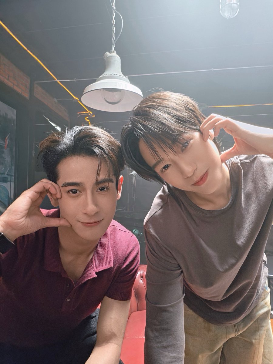 TheCrowClubTH's tweet photo. 🤎ยิงหัวใจ ปิ้ว ๆ นี่แหนะ 🫶🏻

The Crow Club Q6

#อีกาสมาคมQ6 https://t.co/ZSJiPkZJ6J