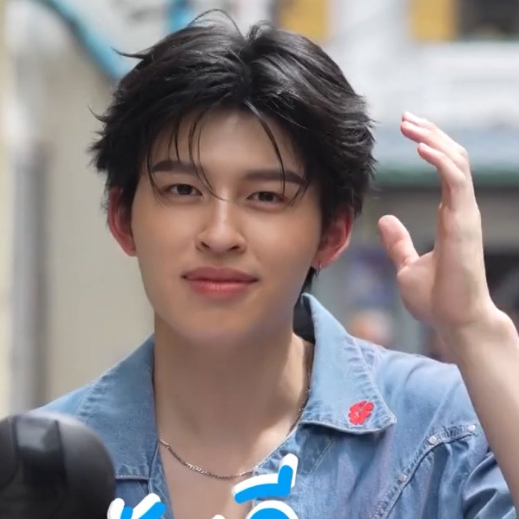 befoxt's tweet photo. เห้ยปอนด์ผมยาวนี่มันปาล์ม2026ป่ะ yㅡy ไม่ขับแล้วเรือขับมอไซค์ หล่อมากนะถ้าอยากไว้ผมยาวคือเอาเลย ลองงงงงงงง 🥹 https://t.co/o4BAB19kcj