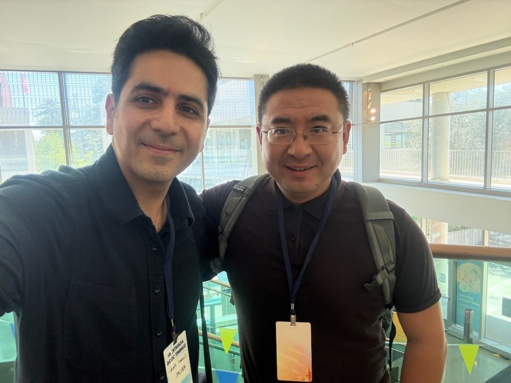 liuying04's tweet photo. Wonderful to reconnect with @FeiziSoheil, Professor of Computer Science at the University of Maryland and founder of https://t.co/O6VTLA4NG0, a continual learning engine for AI agents.

We began graduate school the same year, took classes together, and had numerous thought-provoking chats; Then we followed different paths—Soheil in academia and me in industry.

Twelve years later, a once-in-a-generation technological revolution has brought our paths together again. It is exciting to imagine what lies ahead.