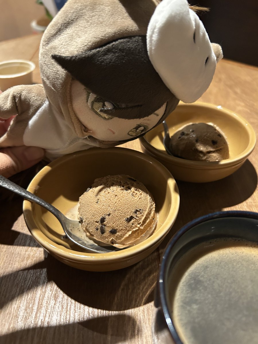 hiita0725's tweet photo. そうなんです。
上がってなくてアレと思っていました🎂

おりゃー！
バースデーディナーの写真じゃーい！
（ただの母の推し活w）

後悔する前にバイト探すんだぞ娘よ...
おめでとうございました(*´꒳`*)🎈 https://t.co/jCCKpJcpeZ
