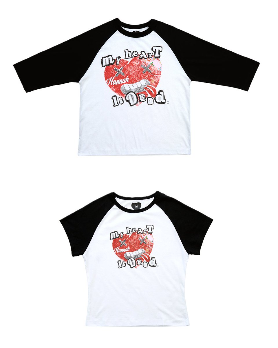 hirunkitfans's tweet photo. 05.08.2026
📷 IG post: hannahshopofficial

🔗https://t.co/XLxXxZNN0f

#hannahshopofficial 
@hannahshop_oa 
── #hirunkit_ @Hirunkit_

Collection Lineup: 💔

Broken Heart 3/4 Sleeve Raglan T-Shirt — 1,090 THB
Broken Heart Short Sleeve Raglan Baby Tee — 990 THB
Glittery Pink Pendant x Eyes — 1,790 THB
Broken Heart Key Chain — 450 THB
Boston Bag Fake Printed — 2,590 THB

Pre-Order #1 (9 Aug, 14:56 – 15 Aug) — Batch 1
Pre-Order #2 (25 Aug – 3 Sep) — Batch 2

Production time: 45–60 days after close.
Worldwide shipping available 🌏

For product details, sizing & ordering, visit:
https://t.co/pU5CE9NI1f 

#kotae
#คำตอบของนานิ