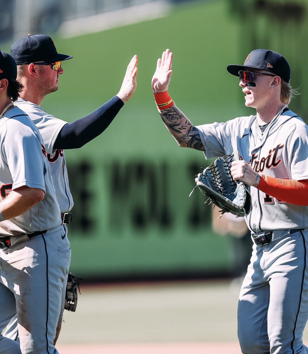 the_det_times's tweet photo. THE DETROIT TIGERS ARE NOW 1.5 GAMES BACK OF A WILD CARD SPOT 🔥 https://t.co/HJjCjuqNwR